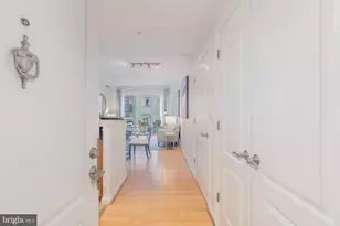 1111 11th St NW, Washington, DC 20001 - Photo 2