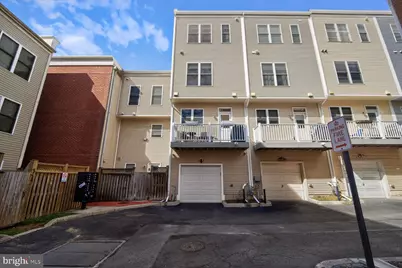 814 3rd Street SE, Washington, DC 20003 - Photo 30