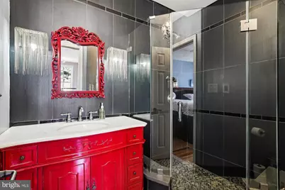 909 C Street NE, Washington, DC 20002 - Photo 22
