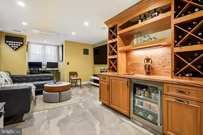 909 C Street NE, Washington, DC 20002 - Photo 30