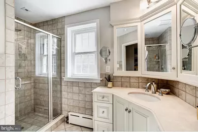 2243 NW 40th Street NW, Washington, DC 20007 - Photo 24