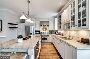 2243 NW 40th Street NW, Washington, DC 20007 - Photo 4