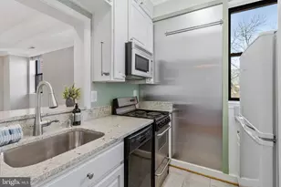 1495 Newton St NW, Washington, DC 20010 - Photo 14