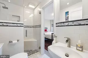 5507 MacArthur Blvd NW, Washington, DC 20016 - Photo 34