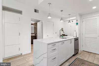 1117 10th Street NW #1109, Washington, DC 20001 - Photo 4