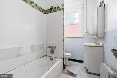 325 Bryant Street NE, Washington, DC 20002 - Photo 12