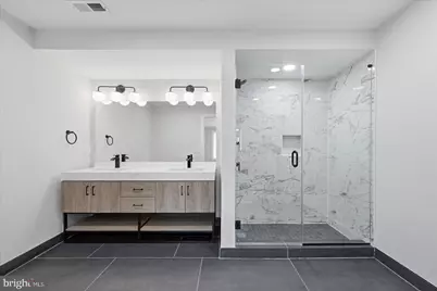 919 12th Street NE #303, Washington, DC 20002 - Photo 10