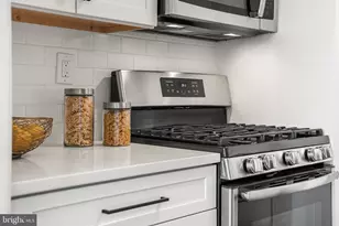 1545 18th St NW, Washington, DC 20036 - Photo 14