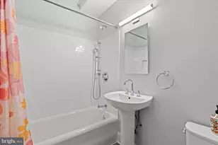 3900 Cathedral Ave NW, Washington, DC 20016 - Photo 18