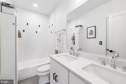 503 1/2 Park Road NW #1, Washington, DC 20010 - Photo 18