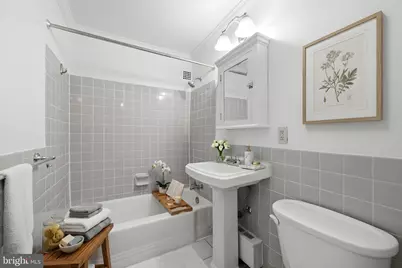 4000 Tunlaw Road NW #220, Washington, DC 20007 - Photo 22