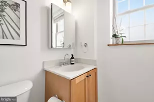 1417 Newton St NW, Washington, DC 20010 - Photo 14