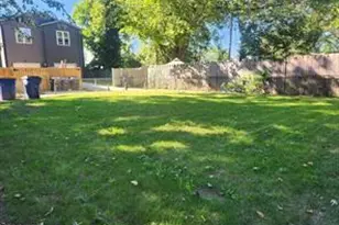 1126 48th Pl NE, Washington, DC 20019 - Photo 2