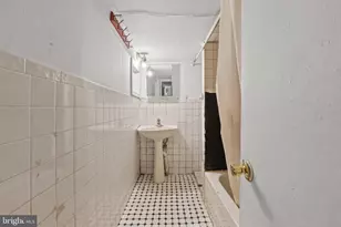 1524 6th St NW, Washington, DC 20001 - Photo 18