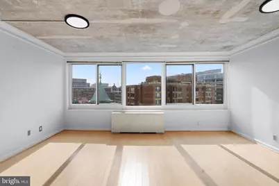 1330 New Hampshire Avenue NW #907, Washington, DC 20036 - Photo 2