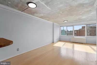 1330 New Hampshire Avenue NW #907, Washington, DC 20036 - Photo 2