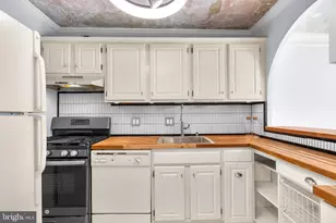 1330 New Hampshire Ave NW, Washington, DC 20036 - Photo 10