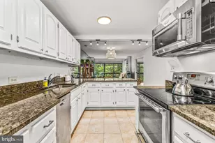 1001 26th St NW, Washington, DC 20037 - Photo 10