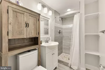 729 Roxboro Place NW, Washington, DC 20011 - Photo 14