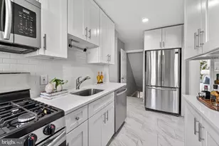 3433 25th St SE, Washington, DC 20020 - Photo 8