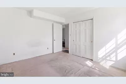 2011 37th Street SE #202, Washington, DC 20020 - Photo 12