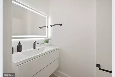 517 Montana Avenue NE #3A, Washington, DC 20017 - Photo 22