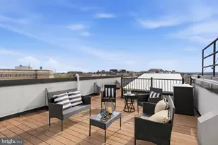 2713 Ontario Rd NW, Washington, DC 20009 - Photo 30