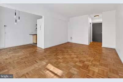 1711 Massachusetts Avenue NW #118, Washington, DC 20036 - Photo 4