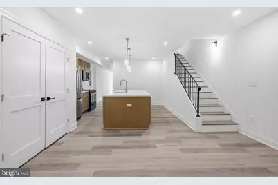 2404 North Capitol Street NW #A, Washington, DC 20002 - Photo 2
