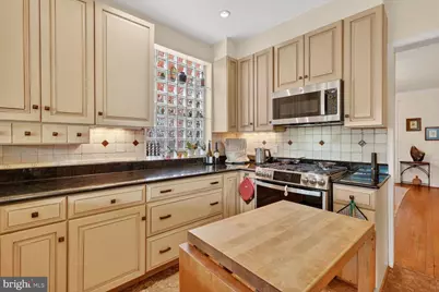 5330 41st Street NW, Washington, DC 20015 - Photo 12