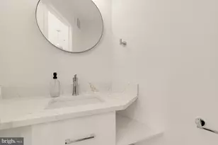 1850 Capitol Ave NE, Washington, DC 20002 - Photo 12
