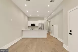 1310 Park Rd NW, Washington, DC 20010 - Photo 4