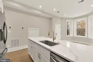 1310 Park Rd NW, Washington, DC 20010 - Photo 8