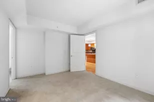 1025 1st St SE, Washington, DC 20003 - Photo 12