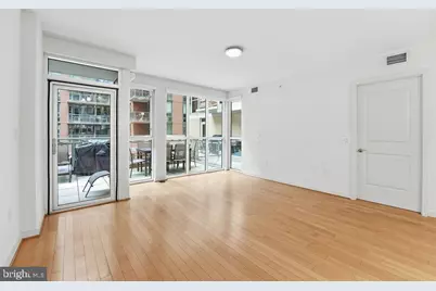 1025 1st Street SE #301, Washington, DC 20003 - Photo 16