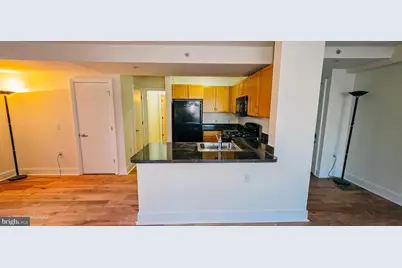 800 4th Street SW #S402, Washington, DC 20024 - Photo 10