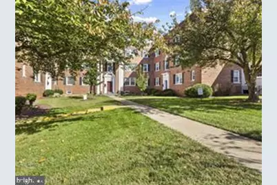 3810 W Street SE #302, Washington, DC 20020 - Photo 2