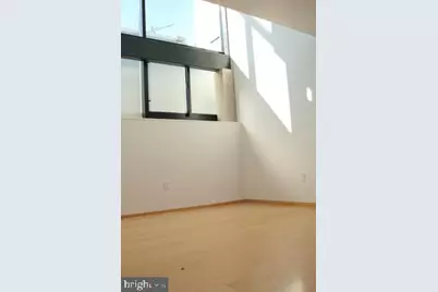 2250 11th NW #105, Washington, DC 20009 - Photo 24
