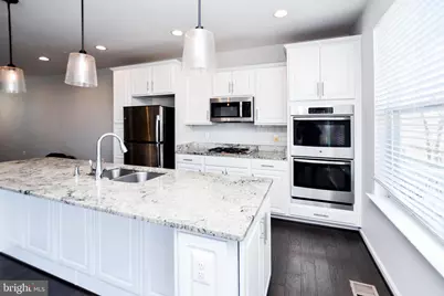 608 1/2 Parkside Place NE, Washington, DC 20019 - Photo 10