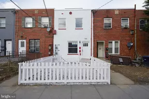 958 Mt Olivet Rd NE, Washington, DC 20002 - Photo 14