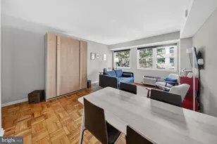 1801 Clydesdale Pl NW, Washington, DC 20009 - Photo 2