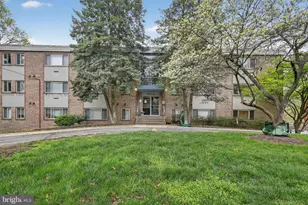 4570 MacArthur Blvd NW, Washington, DC 20007 - Photo 1