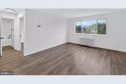 4570 Macarthur Boulevard NW #208, Washington, DC 20007 - Photo 8