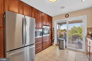 260 45th St NE, Washington, DC 20019 - Photo 6