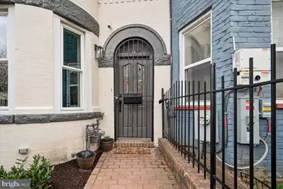 817 4th Street NE, Washington, DC 20002 - Photo 2