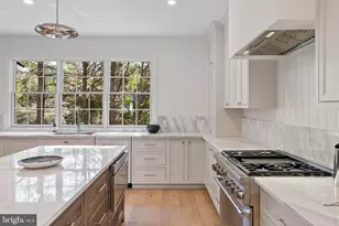 5108 52nd Ct NW, Washington, DC 20016 - Photo 8