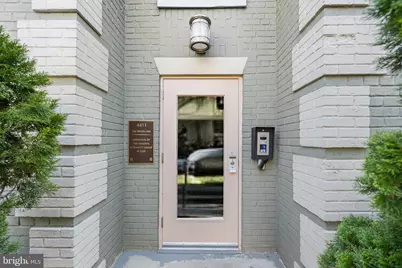 4411 1st Place NE #26, Washington, DC 20011 - Photo 2