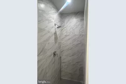 818 Bladensburg Road NE #408, Washington, DC 20002 - Photo 8