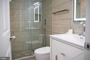 1633 Kalmia Rd NW, Washington, DC 20012 - Photo 12