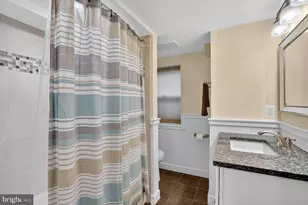 1214 C St SE, Washington, DC 20003 - Photo 16